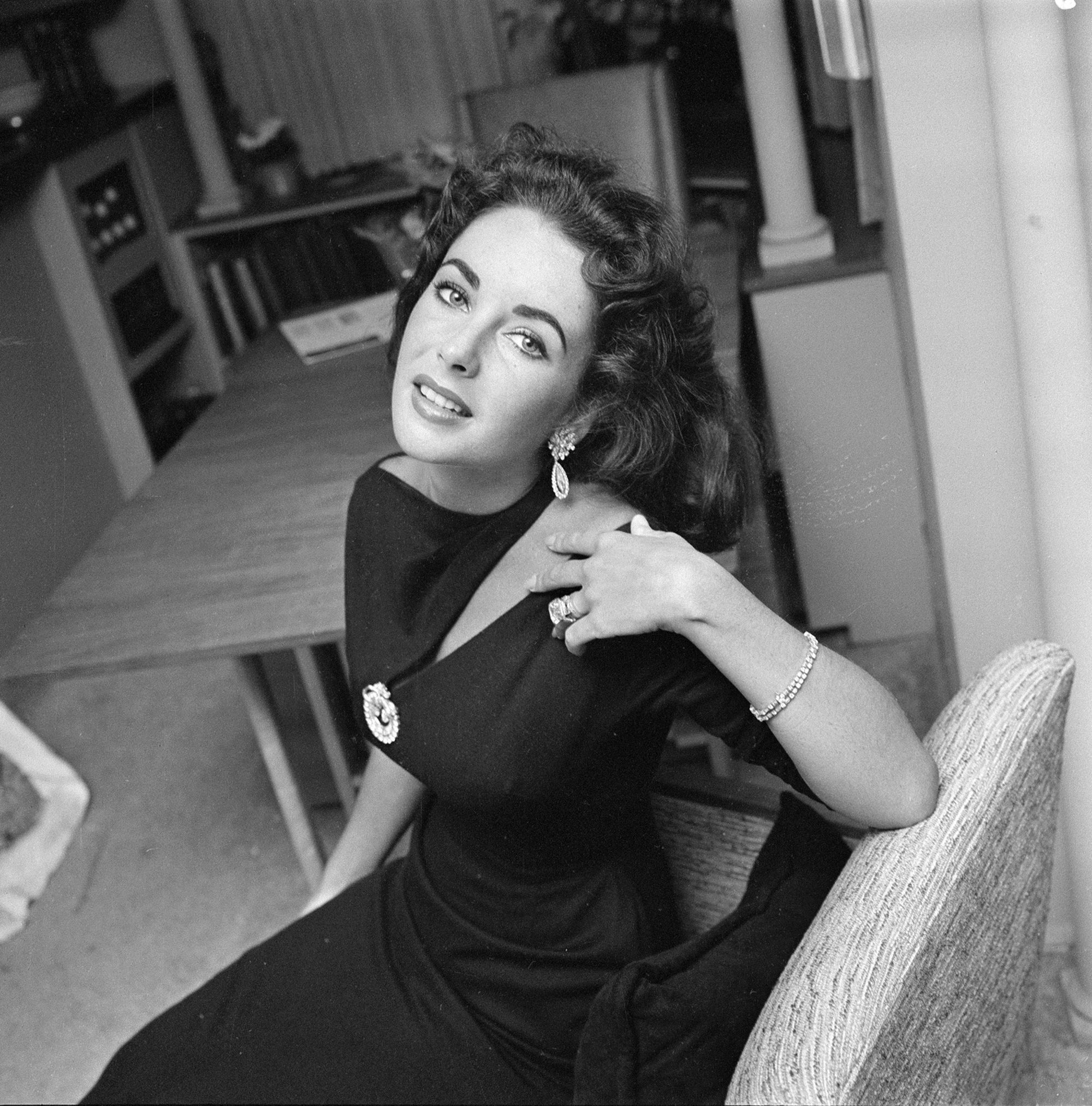 Elizabeth Taylor Art for Sale & Wall Art Prints