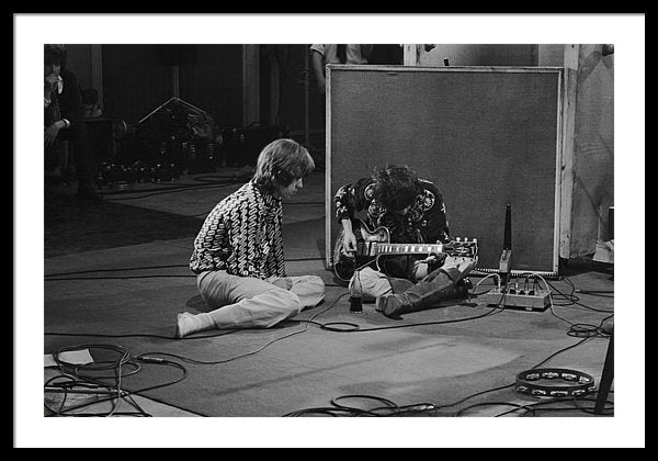 mick-jagger-and-keith-richards-at-the-olympic-sound-studios