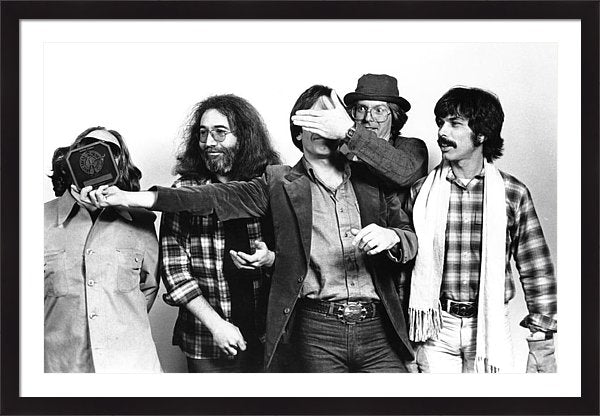 photo-of-grateful-dead-framed-print-1