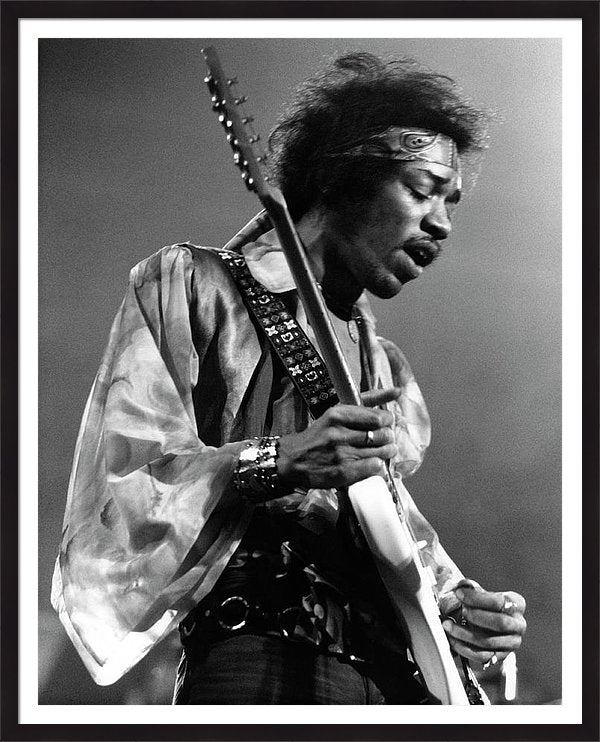 photo-of-jimi-hendrix